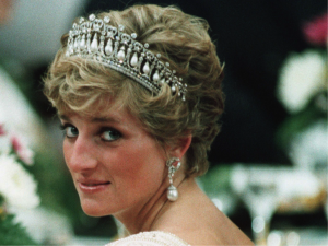TrendMantra article145_10-300x225 Remembering Princess Diana: The People's Princess 