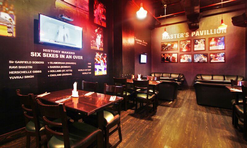 TrendMantra article208_6 10 Places In Delhi Where You Can Enjoy T20 Cricket With A Beer 