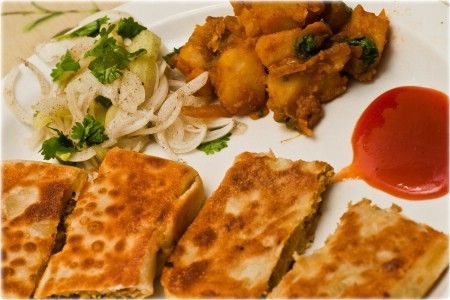 TrendMantra article234_11 10 Unusual & 'Must Try' Street Foods Of Kolkata 