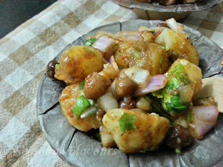 TrendMantra article234_7 10 Unusual & 'Must Try' Street Foods Of Kolkata 