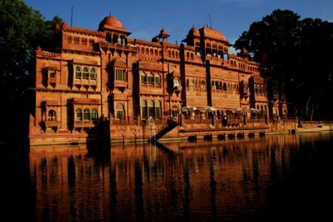 TrendMantra article_256_12 14 Palaces Where You Can Get Married Like Royalty 