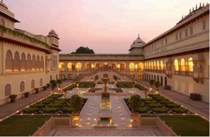 TrendMantra article_256_13 14 Palaces Where You Can Get Married Like Royalty 