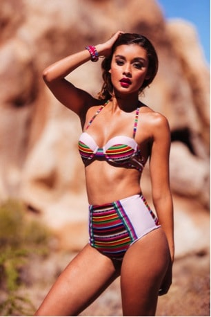 TrendMantra article_259_13 15 Trending Bikini Styles For The Perfect Summer Beach Day 
