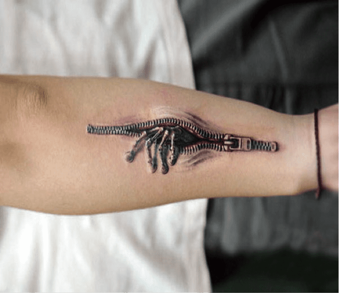 TrendMantra article_432_10 10 Mind-Blowing 3D Tattoos That You Should Definitely Check Out Before Getting Inked 