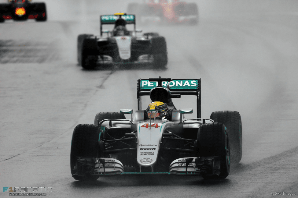 TrendMantra article_491_3 How Nico Rosberg And Lewis Hamilton Revived 2016 F1 Season 