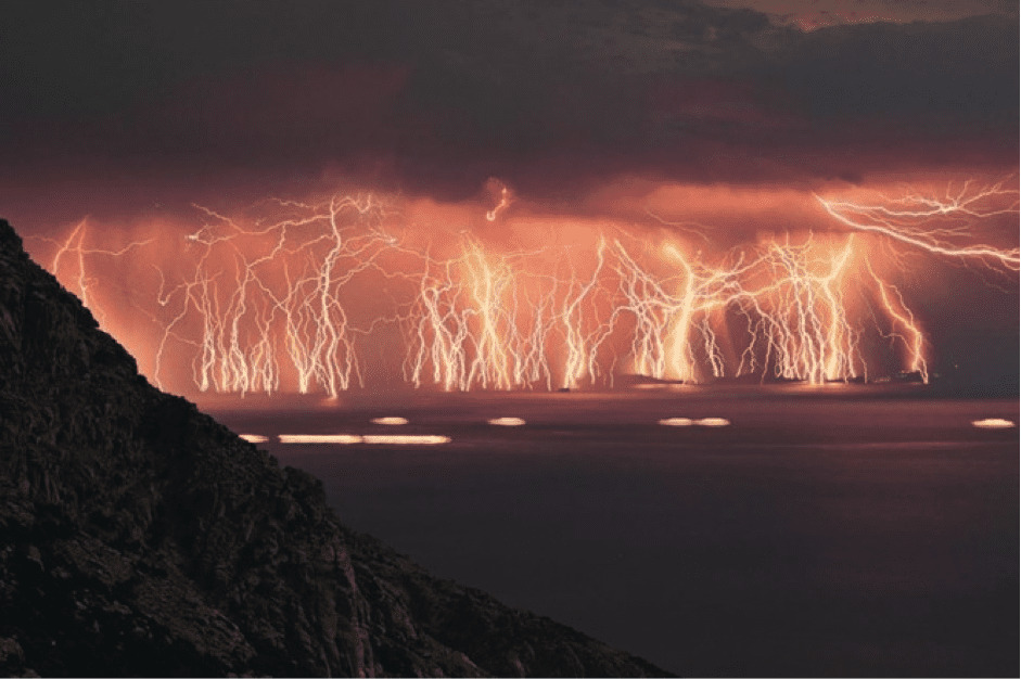 TrendMantra article_508_1 Terrifyingly Amazing: 12 Times Nature Showed Its Wrath! It's Angry, Really Angry 