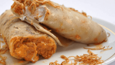 TrendMantra 1-388x220 5 Places In Delhi Where Butter Chicken Rolls Will Make You Come Back Again And Again